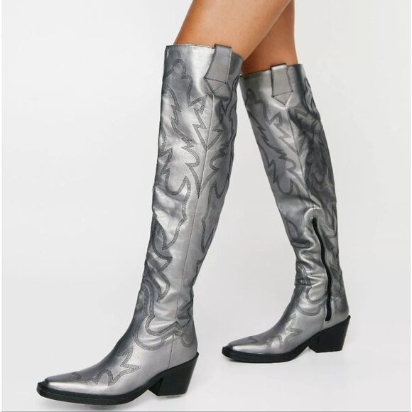 🆕👢🤠Nasty Gal Metallic Embroidered Cowboy Boots - Picture 3 of 12